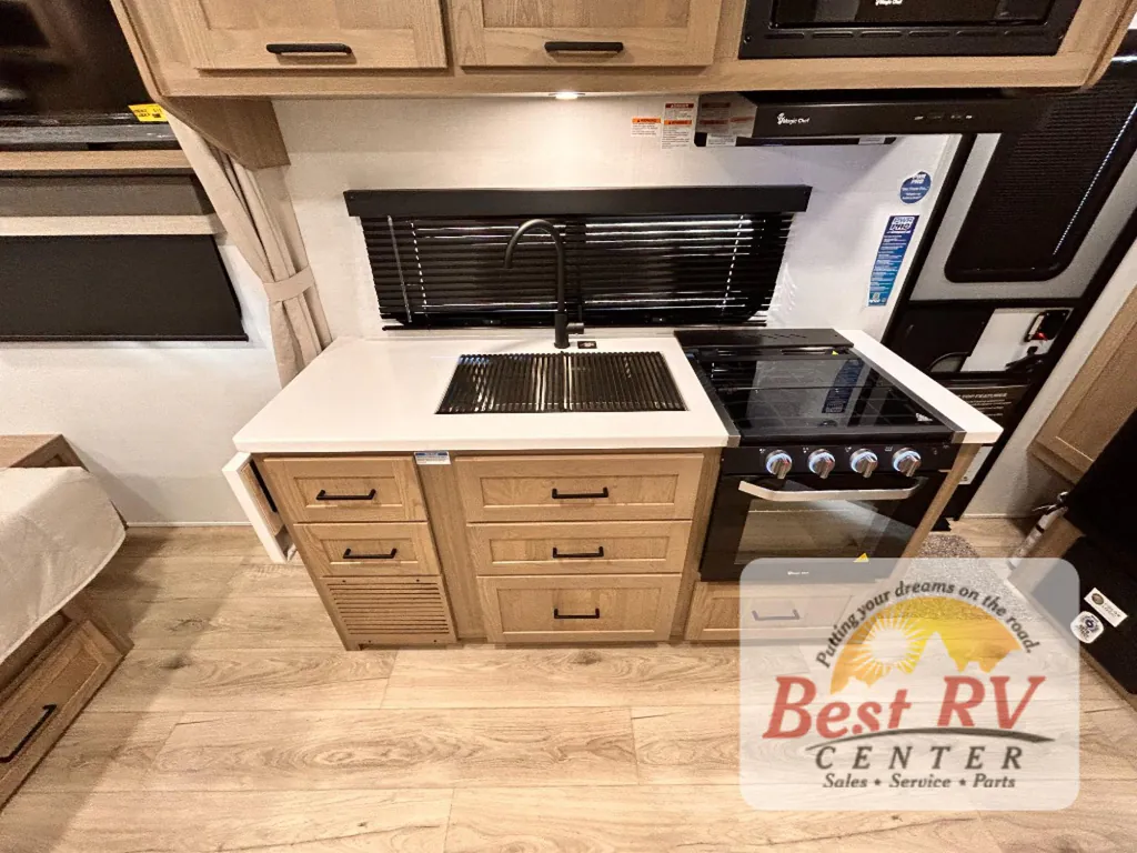2027 Forest River Rockwood Mini Lite 2109S, Photos photo 36