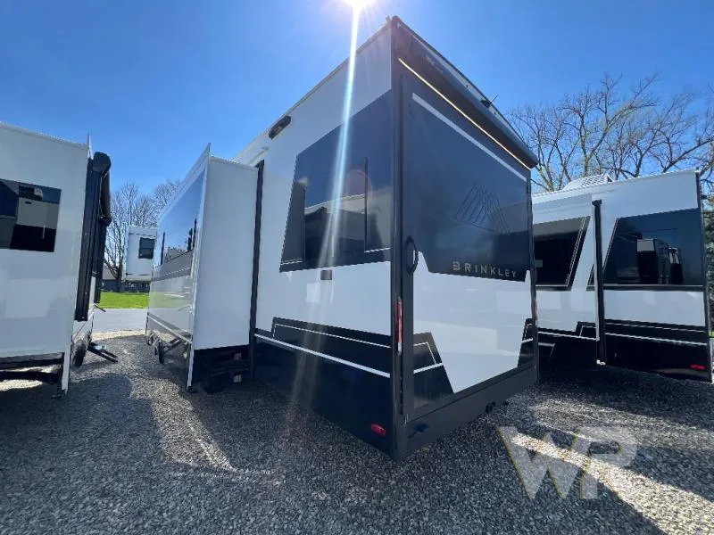 2026 Brinkley Model Z 3420 - Photo 4