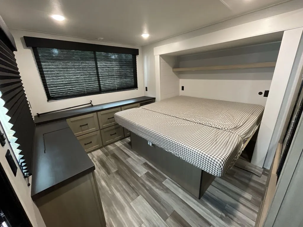 2026 Jayco Jay Flight Bungalow 401LOFT DS, Photos photo 24