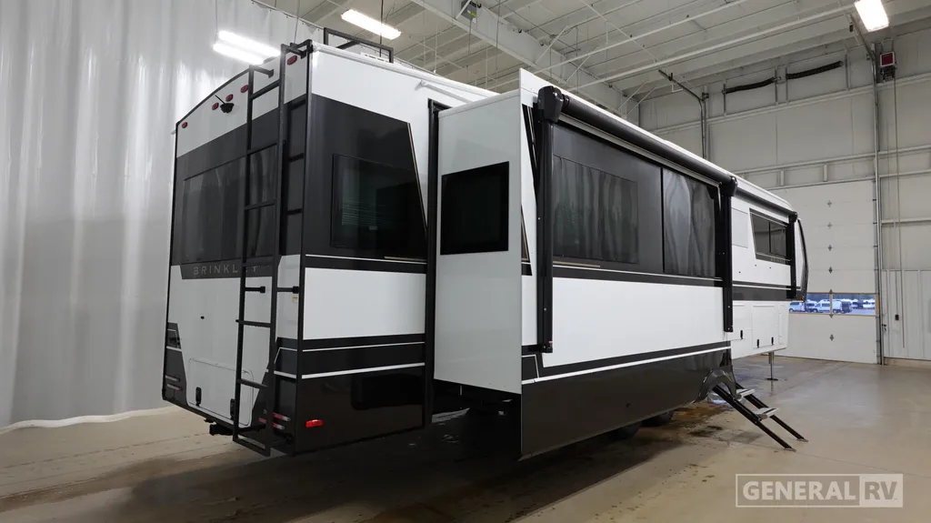 2026 Brinkley Model Z 3610, Photos photo 7
