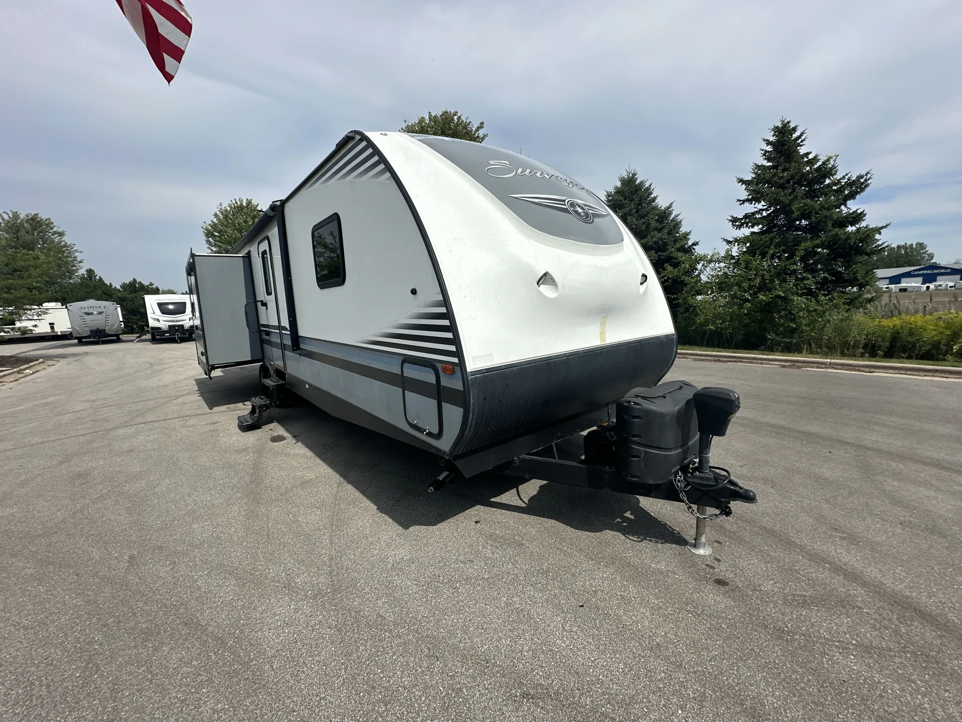 2017 Forest River Surveyor 33RLTS - Photo 2