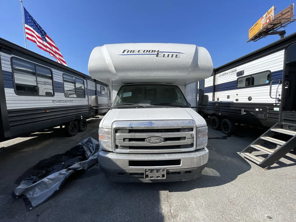 2026 Thor Motor Coach Freedom Elite 28HE, Photos photo 4