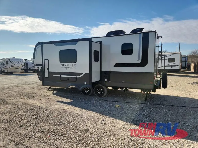 2026 Forest River Rockwood Mini Lite 2509S - Photo 4