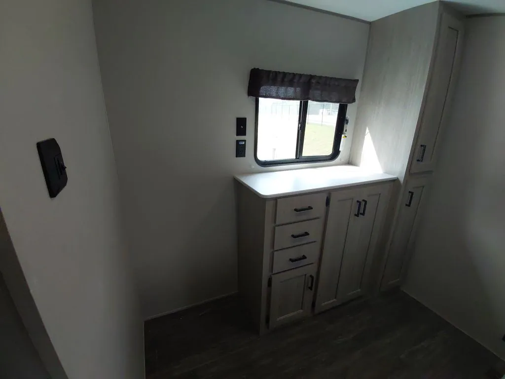 2026 Forest River Aurora 34BHTS 2 QUEEN BEDS, Photos photo 35