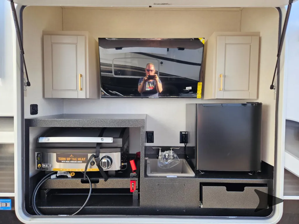 2027 Jayco North Point 391TBBH, Photos photo 6