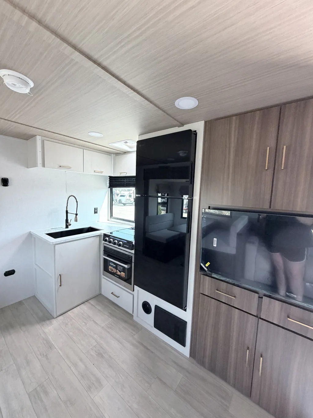 2027 Forest River Vibe 2900KB, Photos photo 18