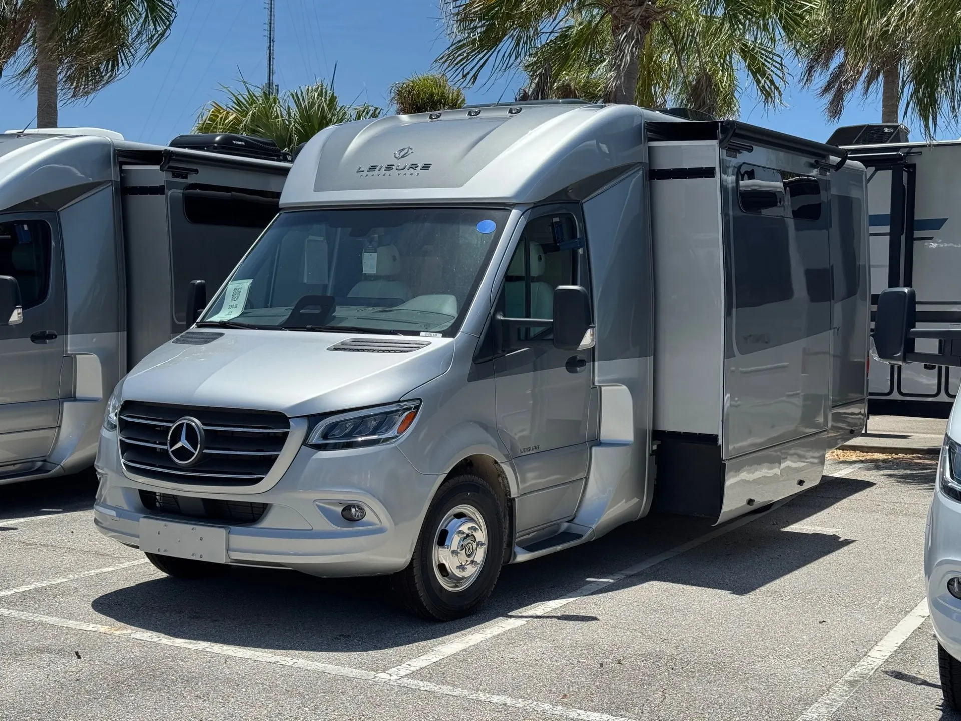 2026 Leisure Travel Vans Unity 24FX - Photo 2