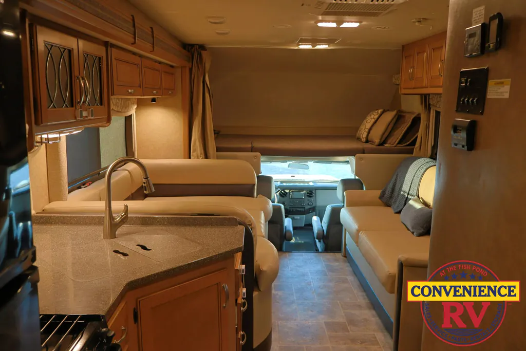 2015 Thor Motor Coach Four Winds 33SW, Photos photo 14