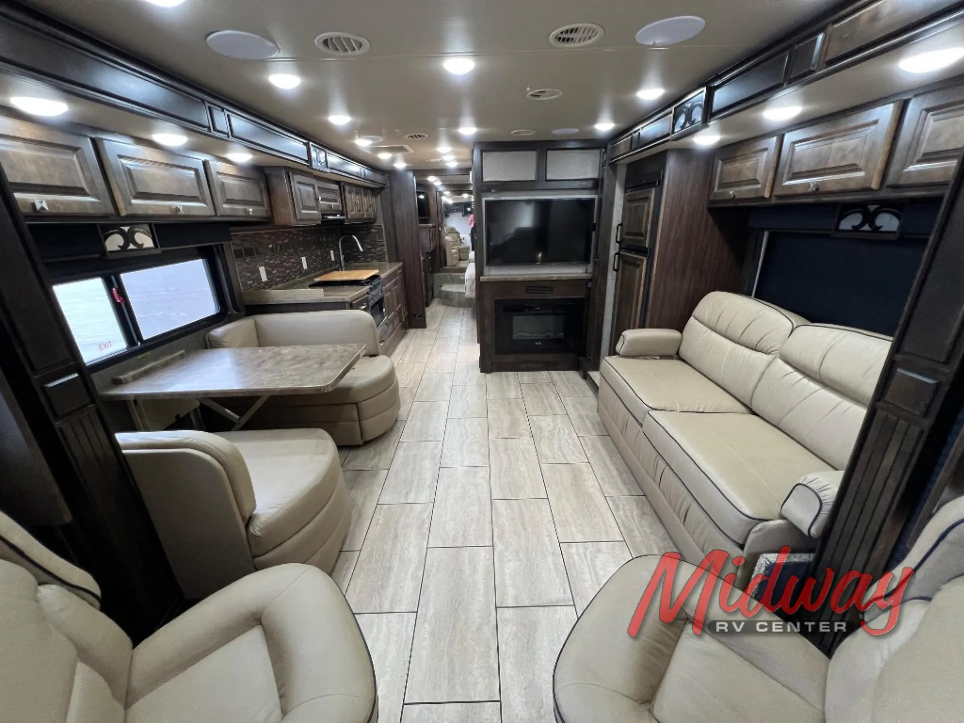 2017 Tiffin Allegro Breeze 31 BR - Photo 4