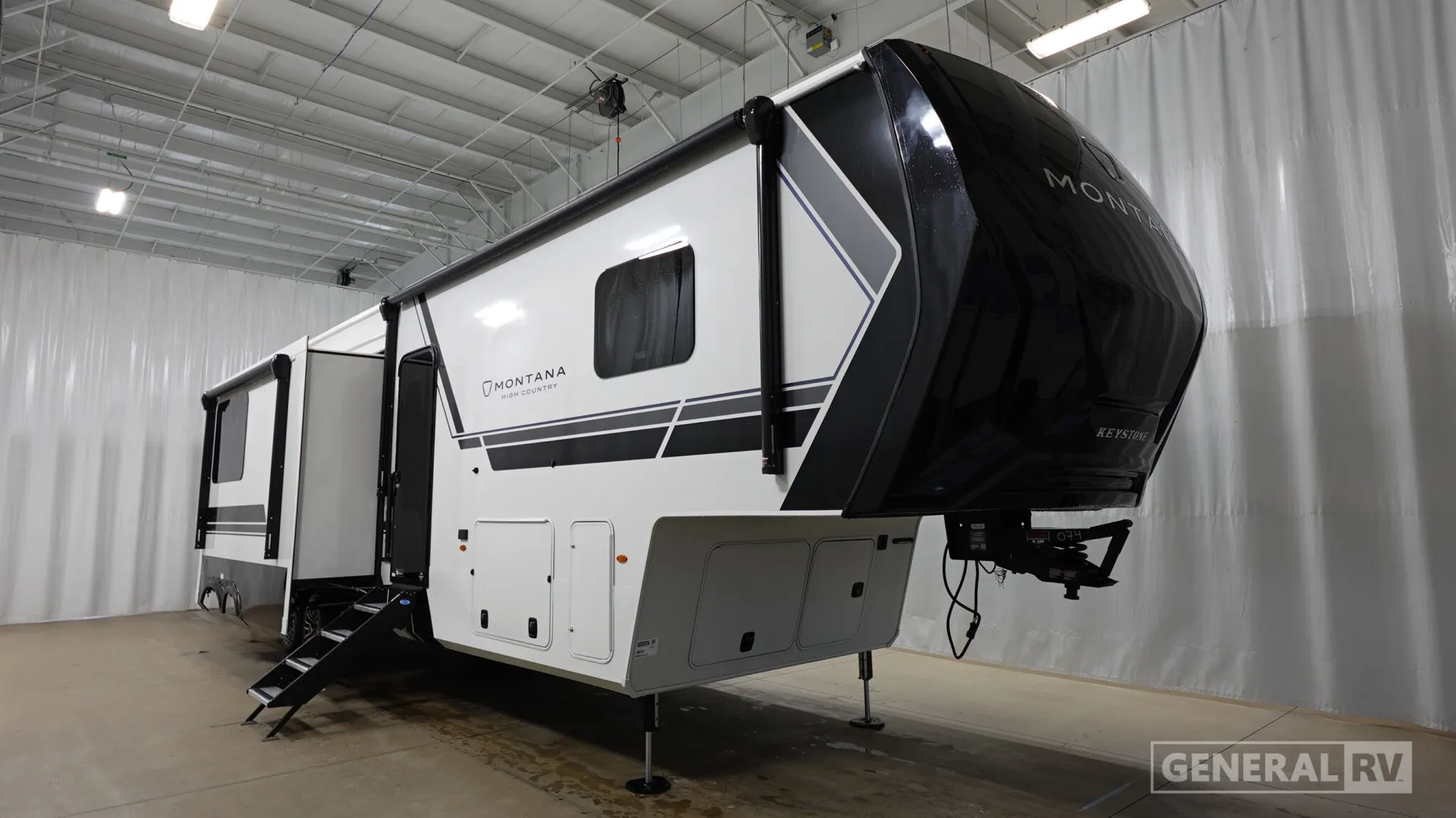 2027 Keystone Montana High Country 391TB - Photo 2