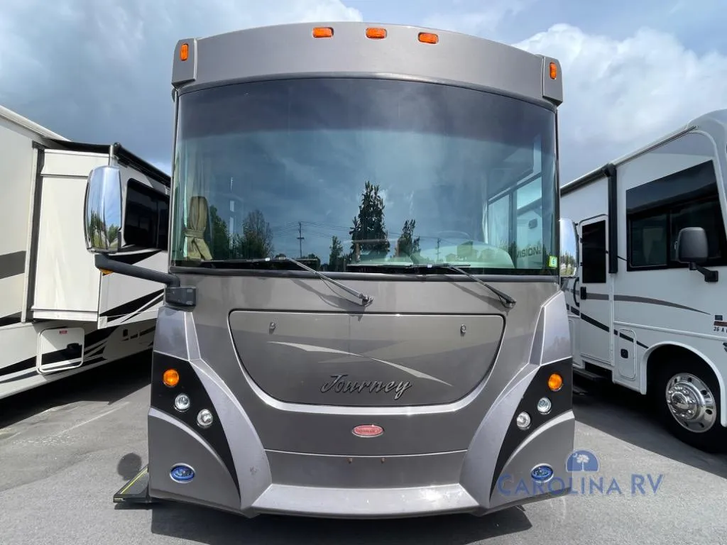 2009 Winnebago Journey 34Y - Photo 2