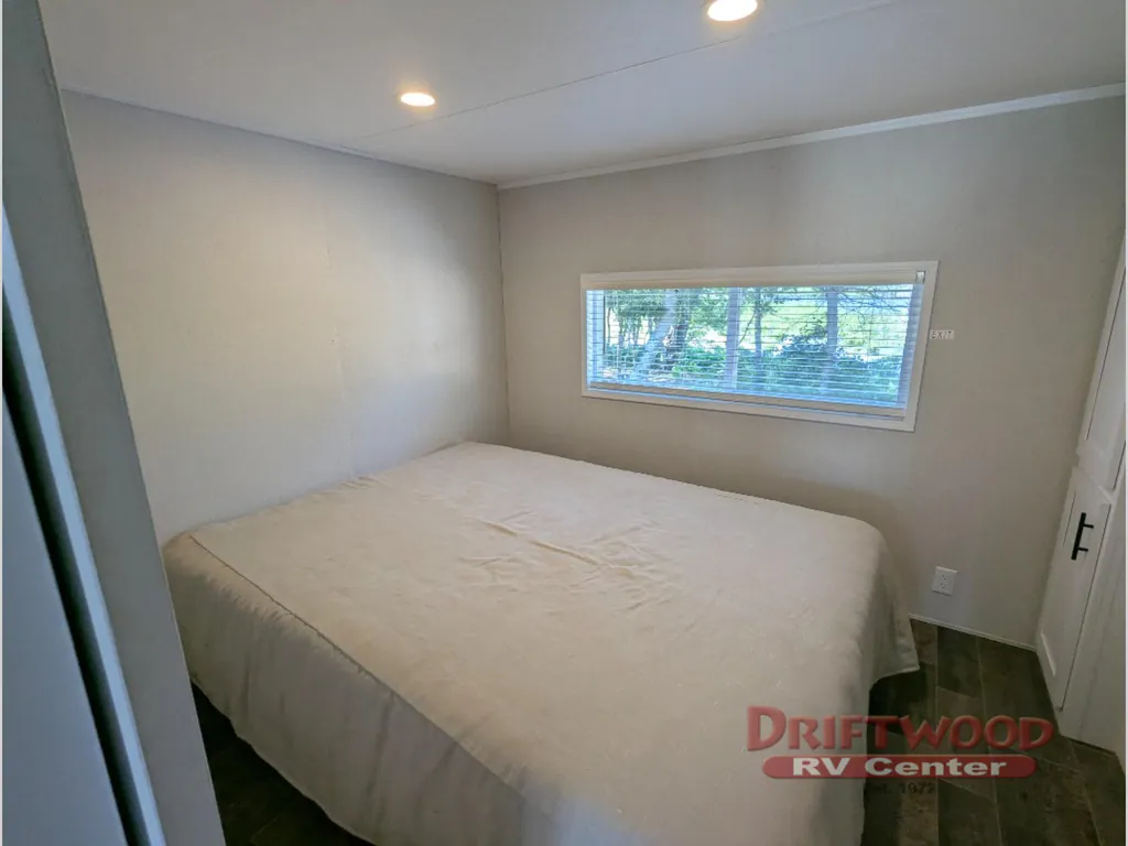 2026 Forest River Quailridge Summit 39FLP-S, Photos photo 22