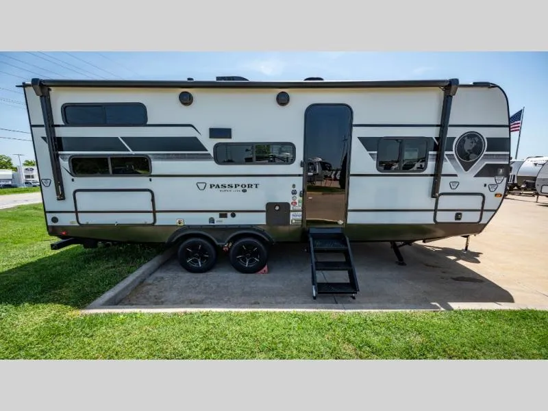 2027 Keystone RV Passport 229BH - Photo 3