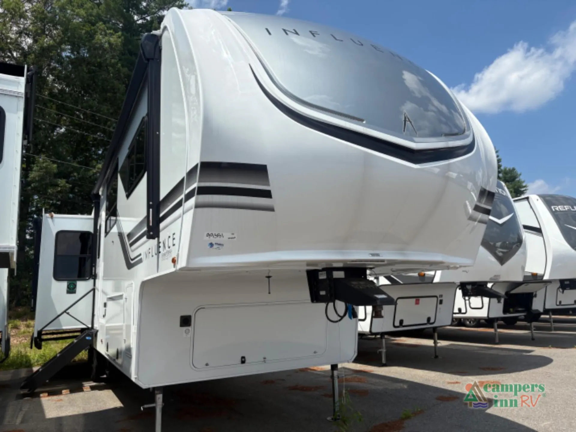 2025 Grand Design Influence 3203GK - Photo 2