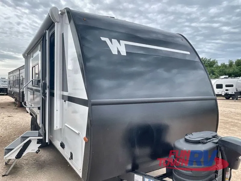 2026 Winnebago Micro Minnie 2200FBH - Photo 2