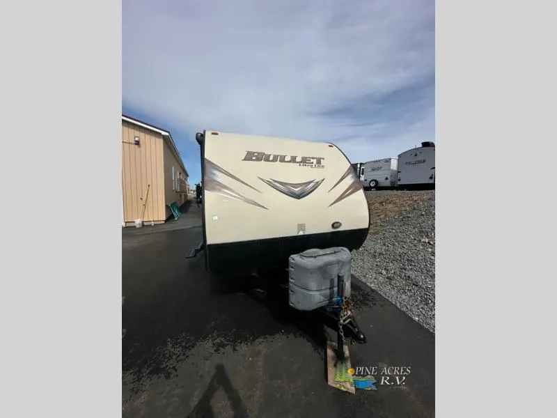 2015 Keystone Bullet 243BHS - Photo 4