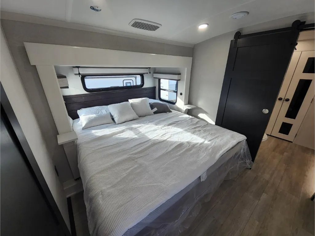2026 Jayco Pinnacle 36FBTS, Photos photo 33