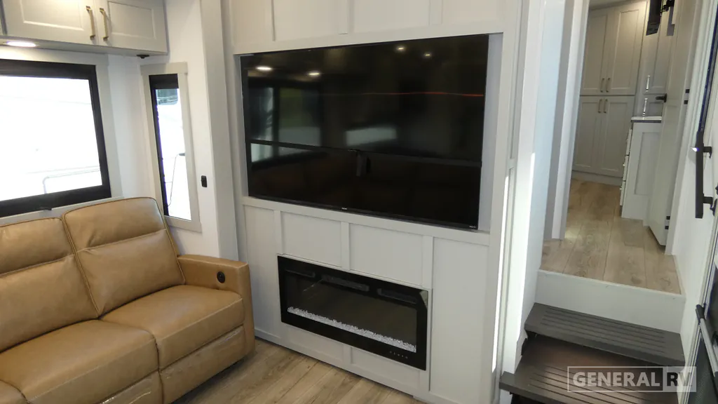 2025 Brinkley Model G 3970, Photos photo 20