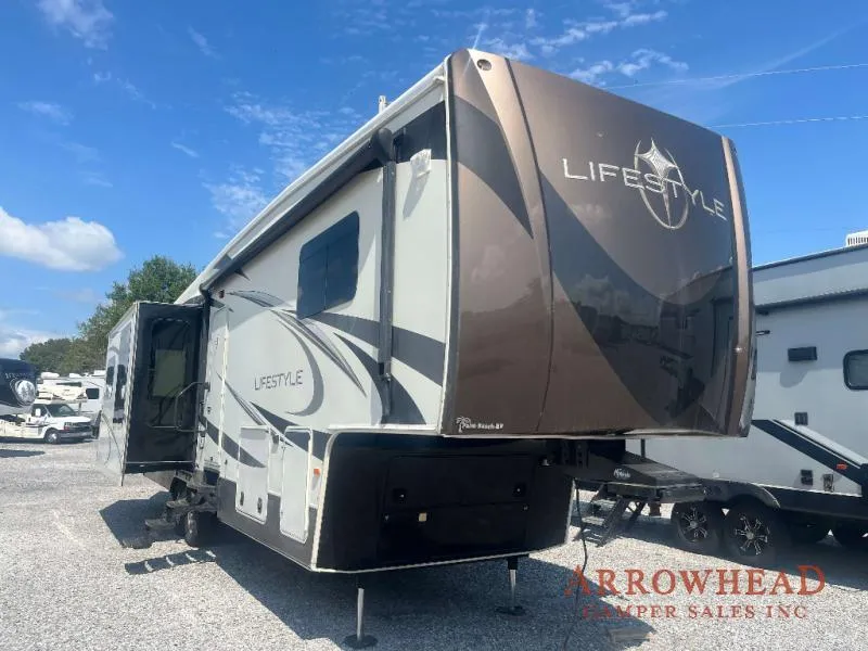 2014 Lifestyle Luxury RV Lifestyle 37CKSL - Main photo