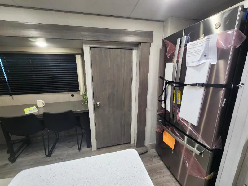 2026 Coachmen Catalina Legacy Edition 323MAZE, Photos photo 8