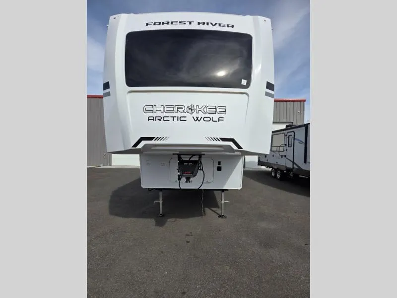 2026 Forest River Cherokee Arctic Wolf 38LEAHG - Photo 2