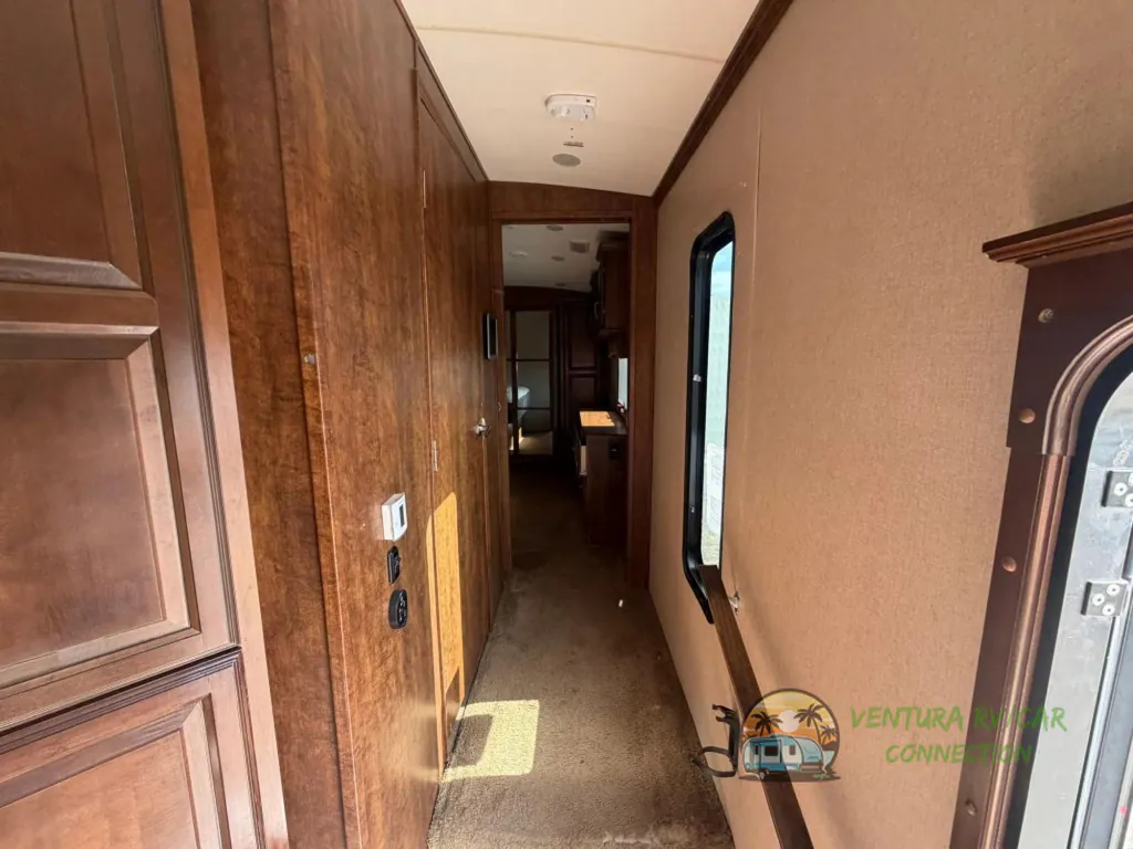 2016 Forest River Cardinal 3455RL, Photos photo 29