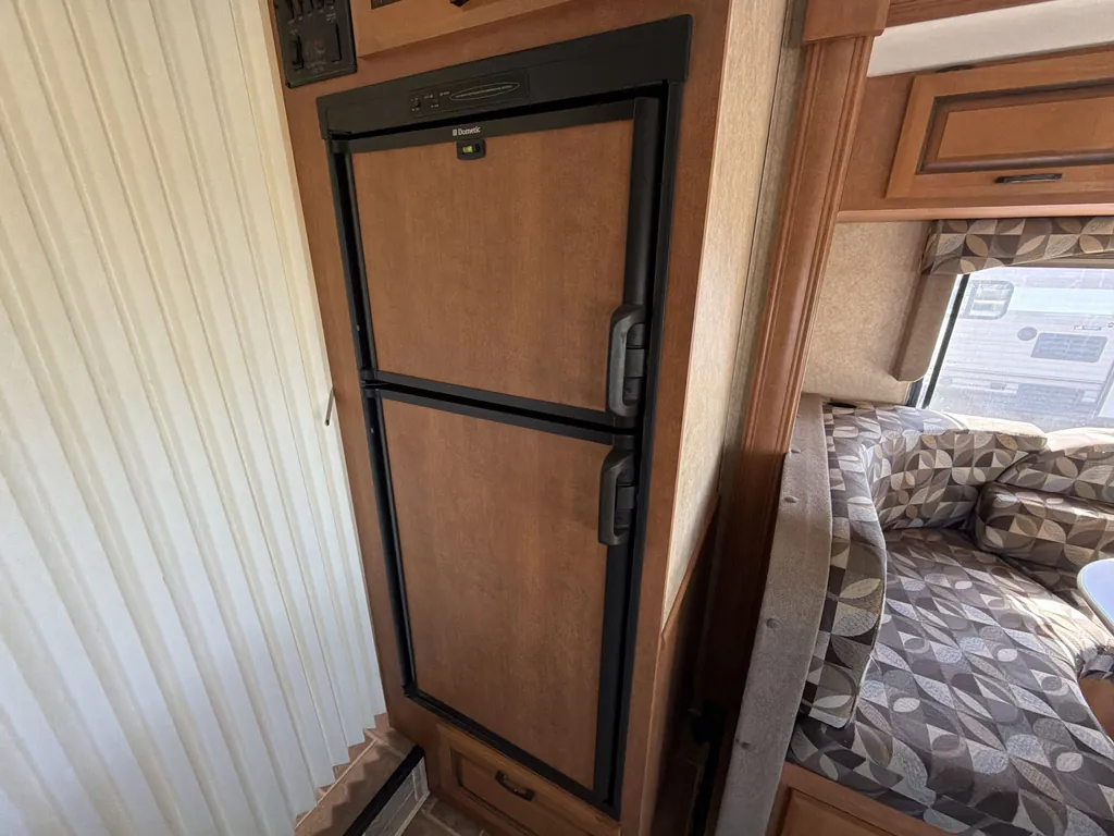 2011 Forest River Sunseeker 2450S, Photos photo 8