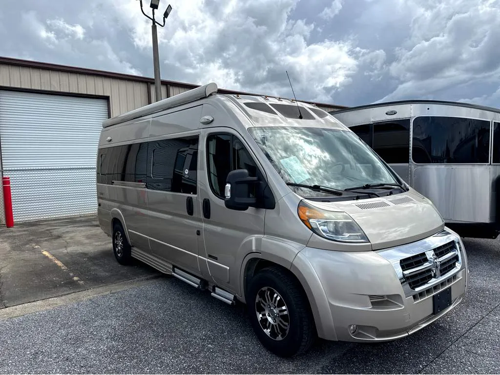 2018 Roadtrek ROADTREK ZION - Main photo