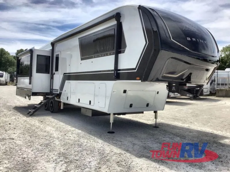 2026 Brinkley Model Z 3600 - Photo 2
