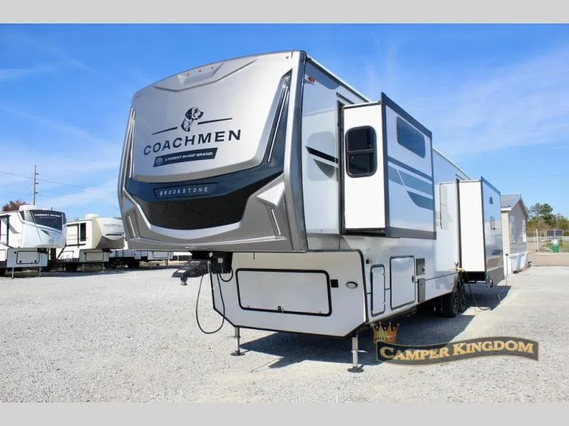 2026 Coachmen Brookstone 370RLLO - Photo 4