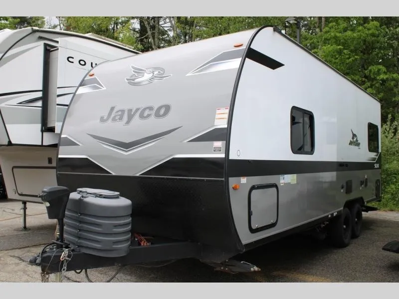 2024 Jayco Jay Flight 210QB - Photo 3