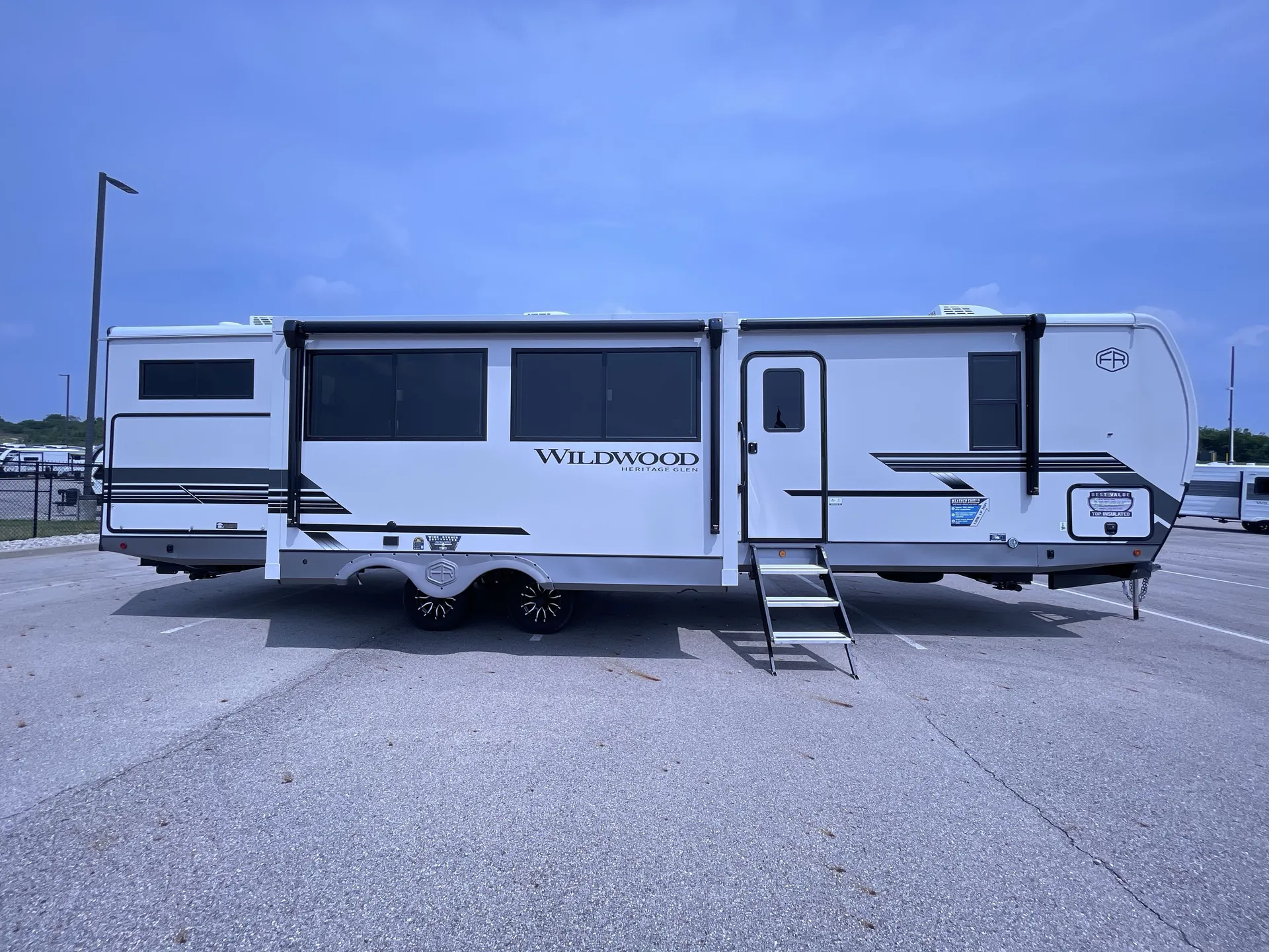 2027 Forest River Wildwood Heritage Glen 310BHI — campside