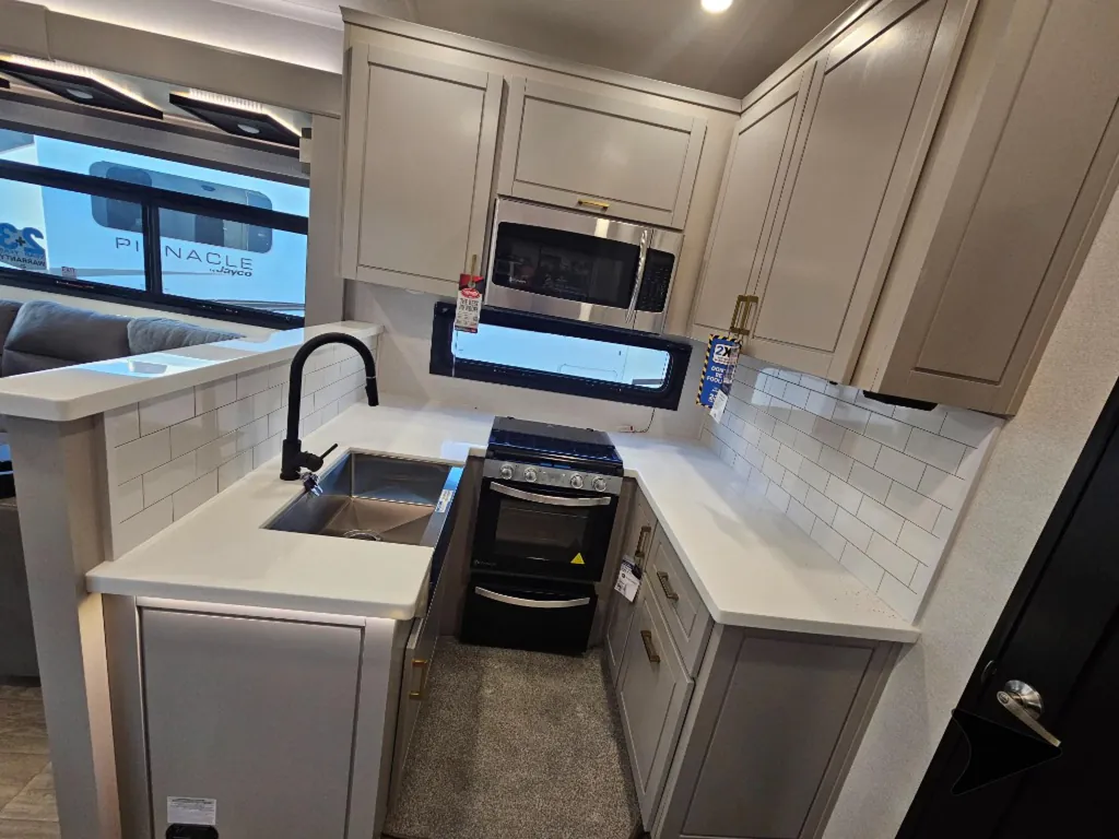 2027 Jayco North Point 391TBBH, Photos photo 28
