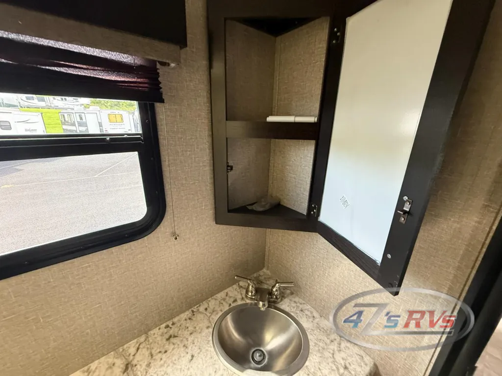 2019 Grand Design Imagine XLS 21BHE, Photos photo 19