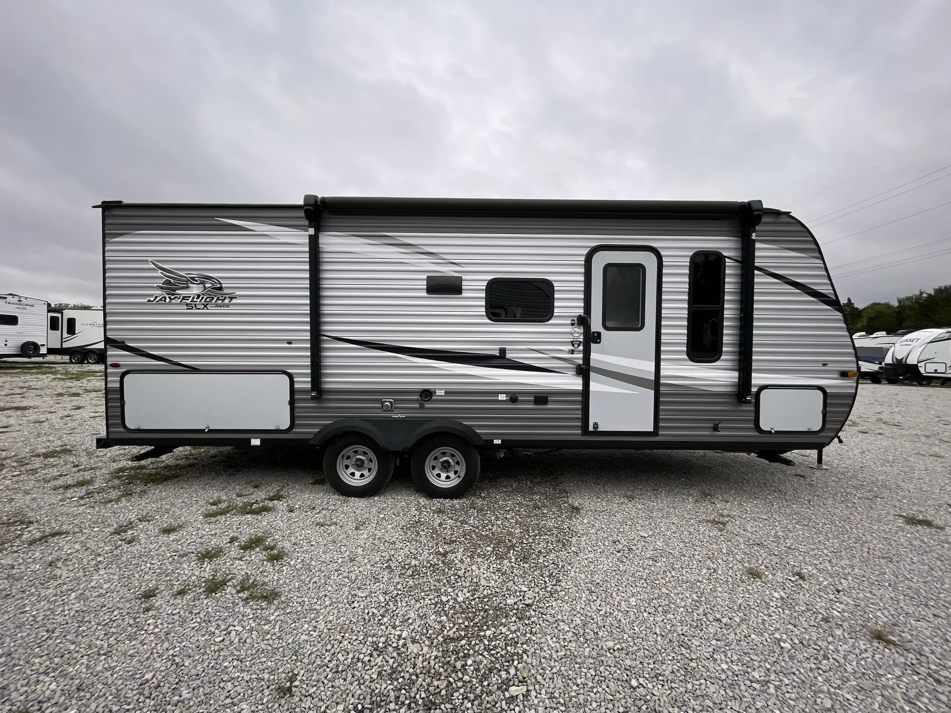 2021 Jayco Jay Flight SLX 224BH — campside