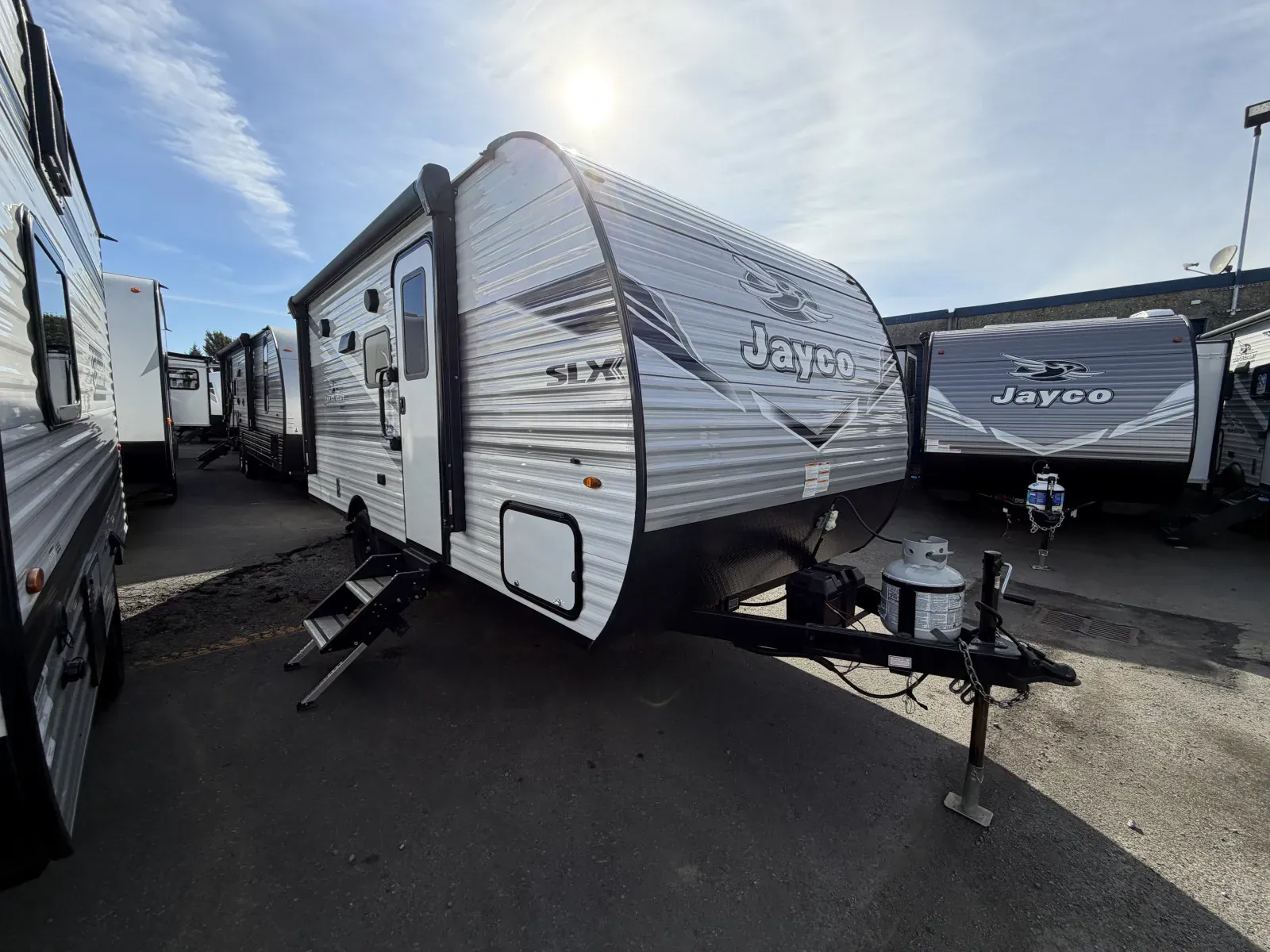 2025 Jayco Jay Flight 175BHW - Photo 2