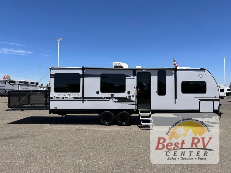 2026 Forest River Cherokee Grey Wolf Black Label 25RRTBL - Photo 3