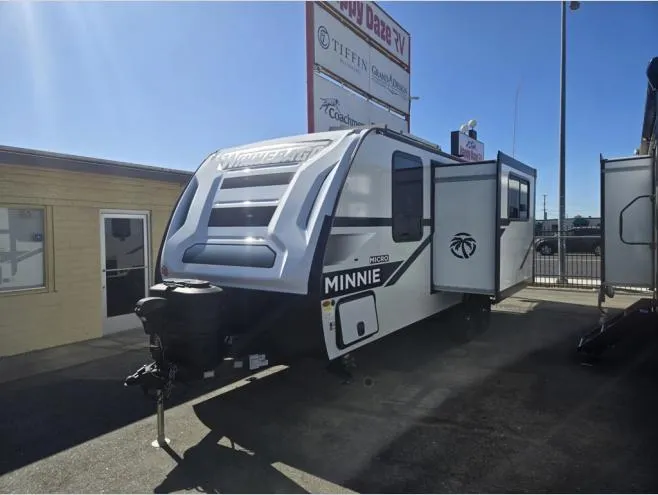 2023 Winnebago Micro Minnie 2306BH - Main photo
