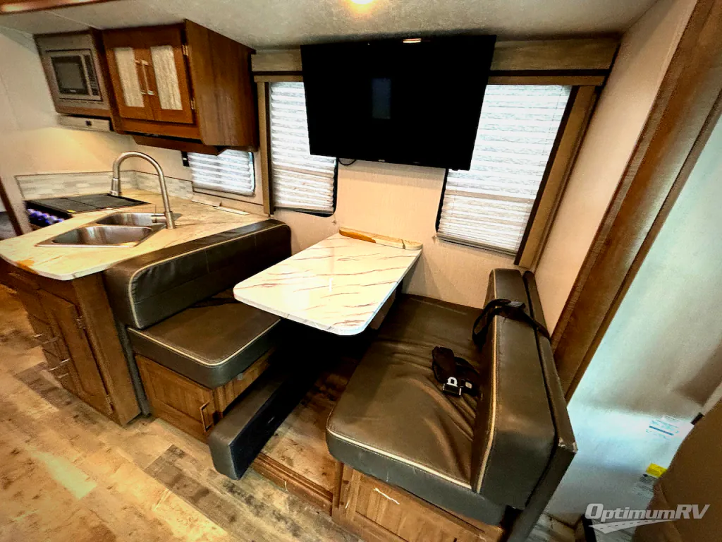 2020 Coachmen Pursuit 31BH, Photos photo 11