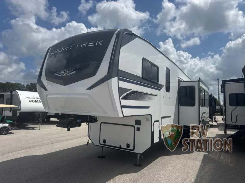2027 Venture RV SportTrek 312VTB - Main photo