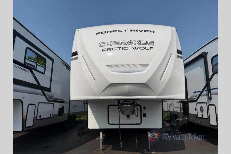 2025 Forest River Cherokee Arctic Wolf 23MLE - Photo 3