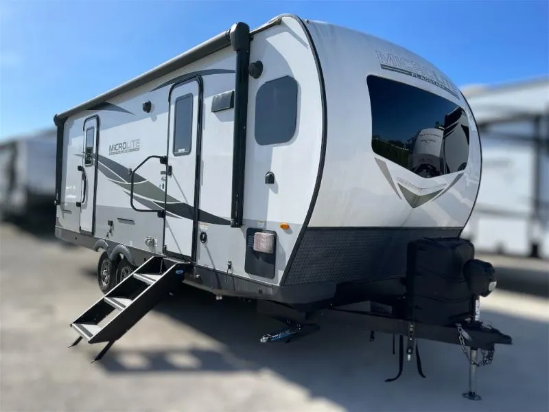 2023 Flagstaff Micro Lite 25FKBS - Main photo