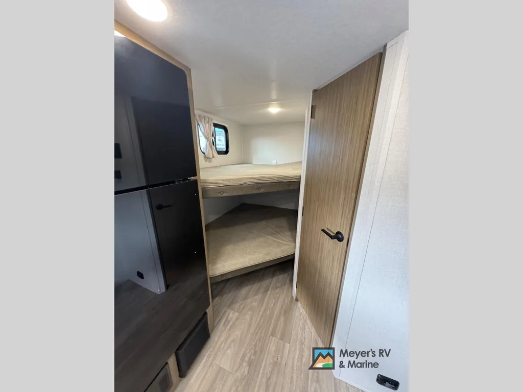2027 Forest River Wildwood FSX 178BH, Photos photo 11