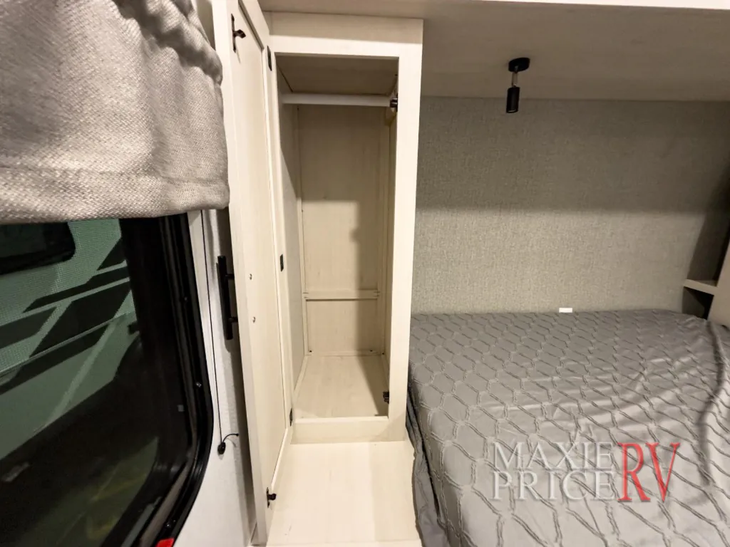 2027 Shasta RVs i-5 Edition 525RS, Photos photo 38