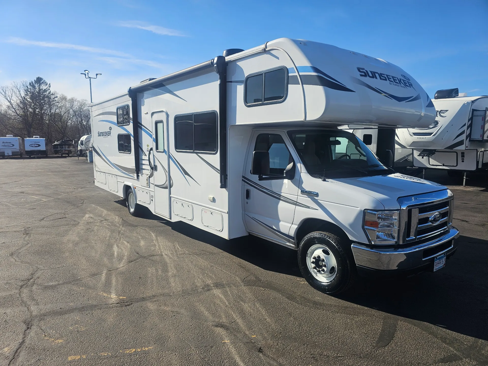 2020 Forest River Sunseeker 3250DS LE - Photo 3