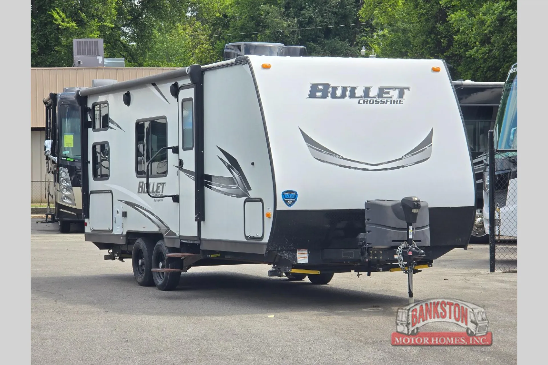2021 Keystone Bullet Crossfire 2200BH - Photo 2