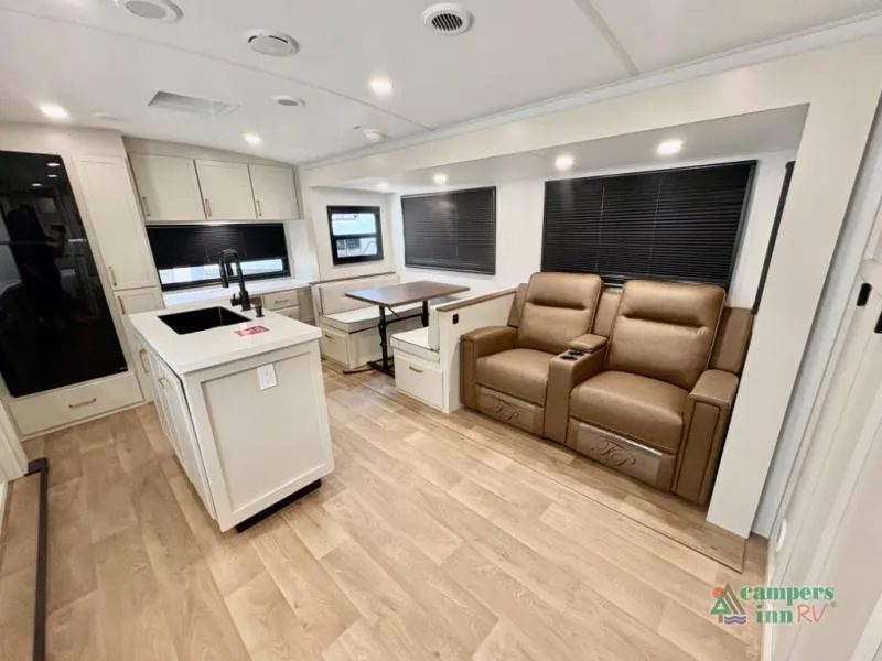 2027 Grand Design Imagine 2670MK - Photo 4