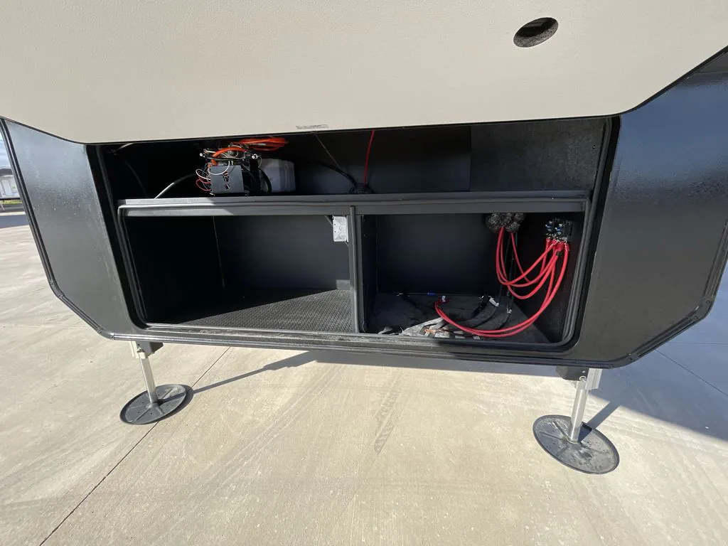 2027 Jayco Pinnacle 39DSDB - Photo 4