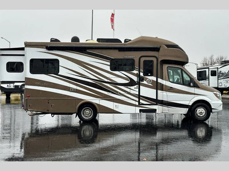 2018 Tiffin Wayfarer 24 BW, Photos photo 23