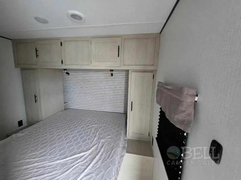 2026 Shasta RVs i-5 Edition 527BHS, Photos photo 53